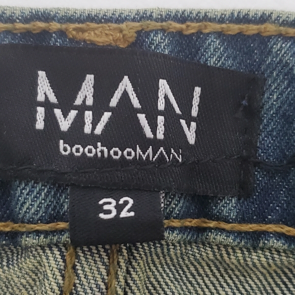 Boohoo Man Jean Shorts with Button Fly Men's Size 32 - Picture 5 of 7